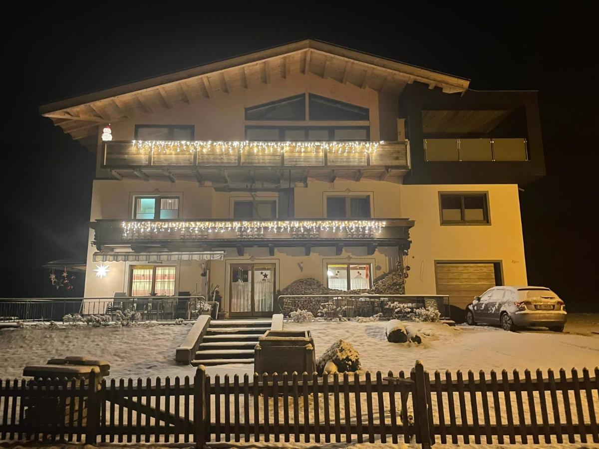 Hotel Haus Seppi Neukirchen am Großvenediger Zewnętrze zdjęcie