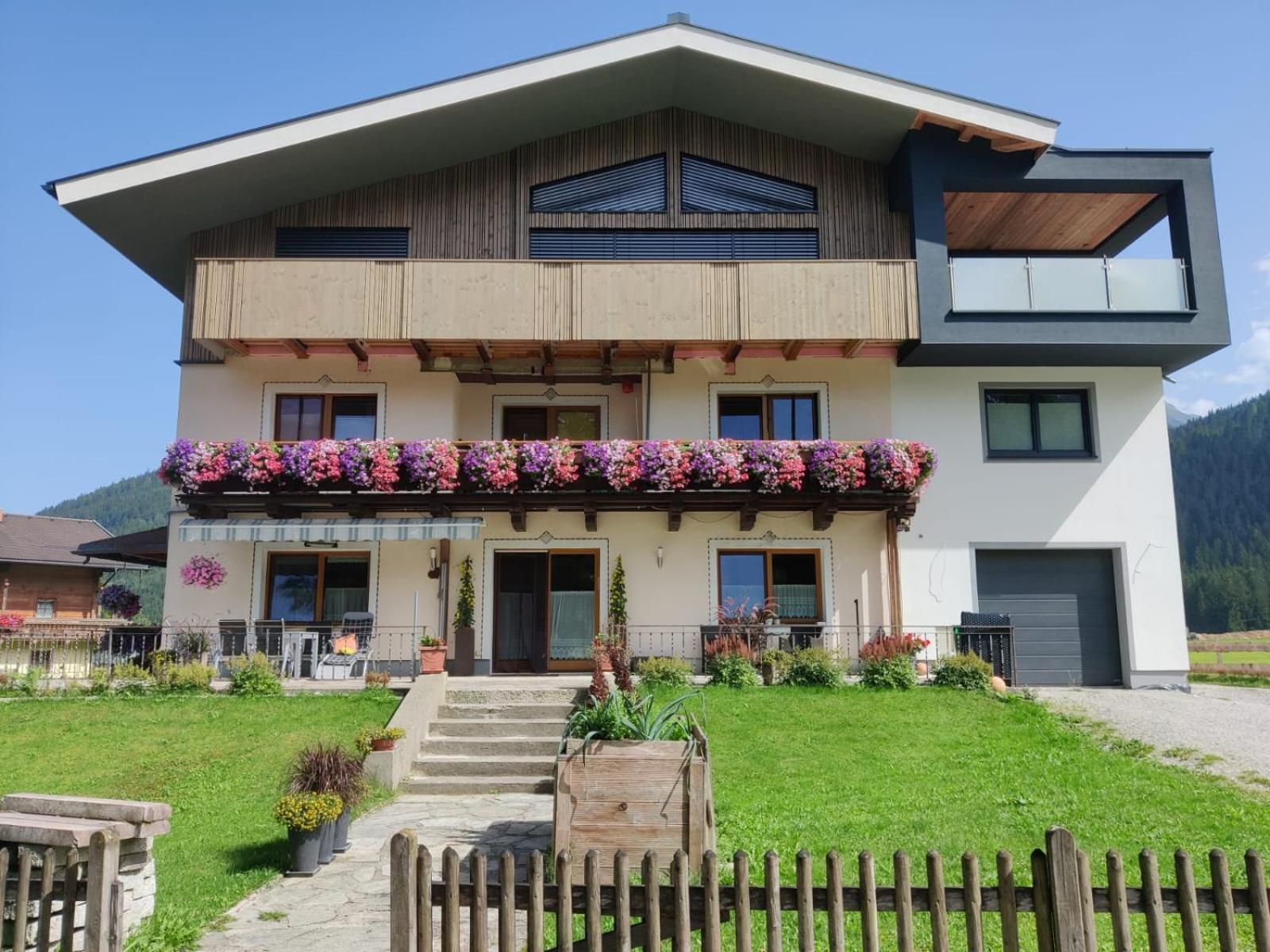 Hotel Haus Seppi Neukirchen am Großvenediger Zewnętrze zdjęcie